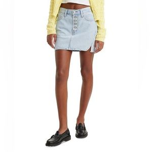 LEVI'S
Women's Cotton Twisted Icon Mini Button-Fly Denim Skirt